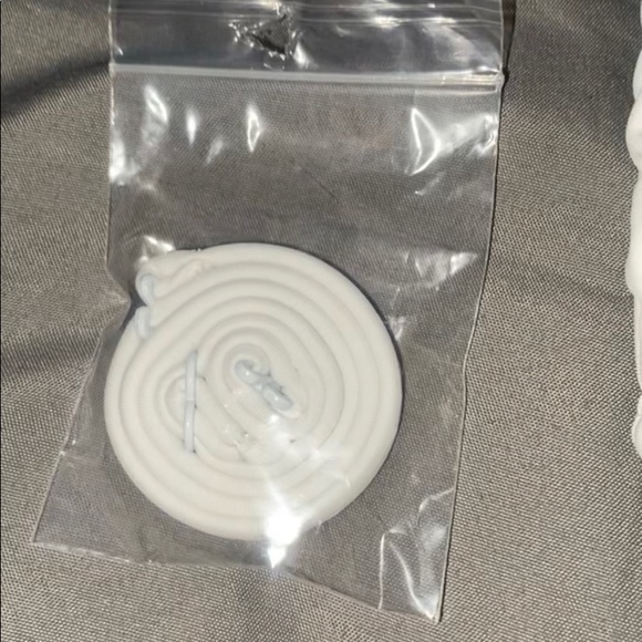 White Ring Bikini๐ค - Picture 7 of 7